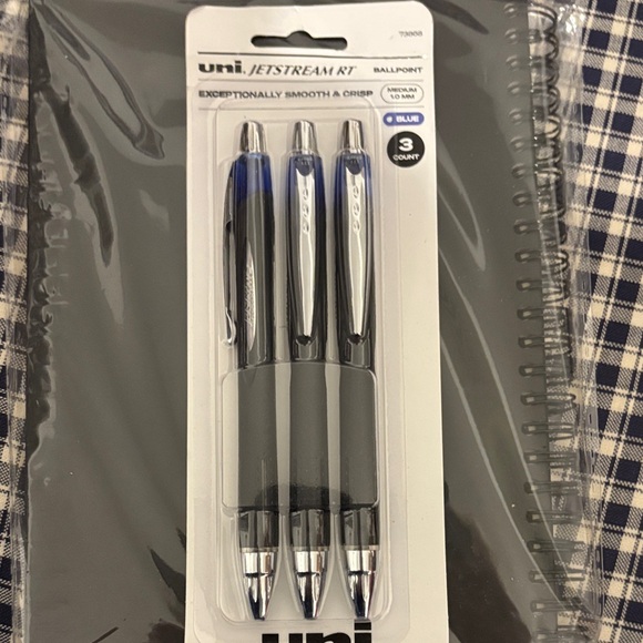 Black Welcome Notebook for New Team Members - Picture 4 of 5